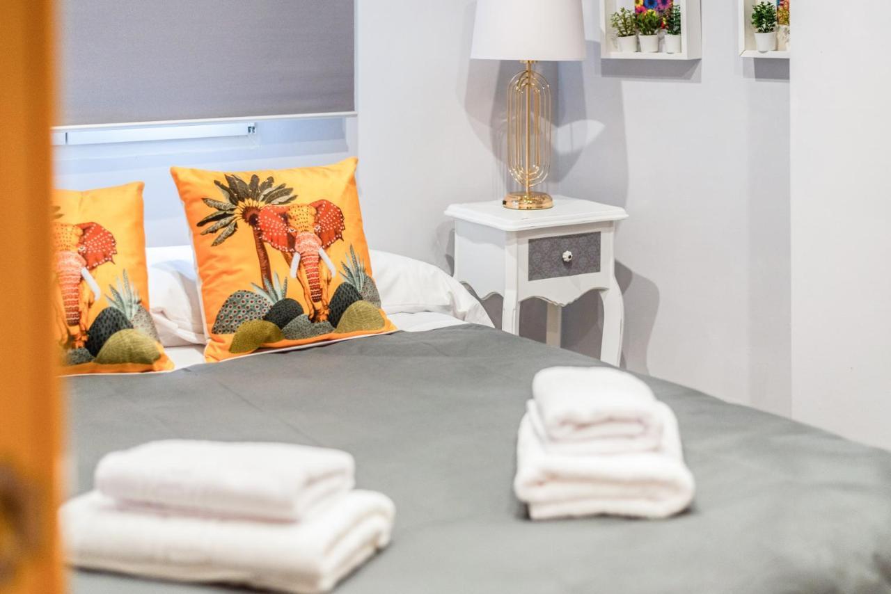 Tuguest Alhacaba Apartment - Free Parking Гранада Екстериор снимка