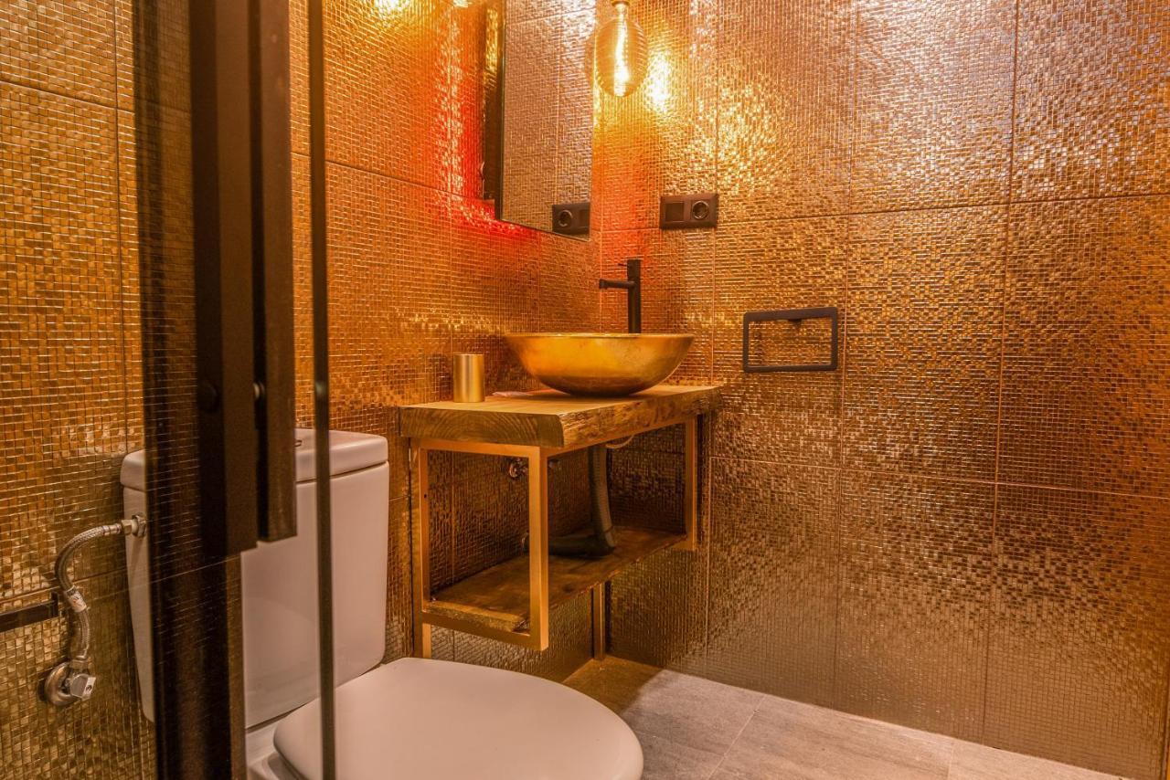Tuguest Alhacaba Apartment - Free Parking Гранада Екстериор снимка